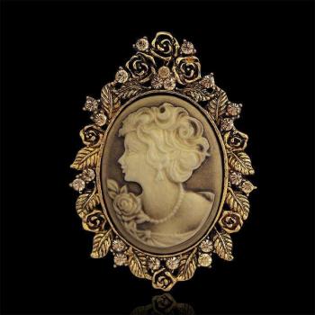 Vintage Silver Cameo Brooch with Austrian Crystal