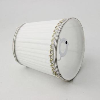 Lámpara blanca con pantalla moderna E14