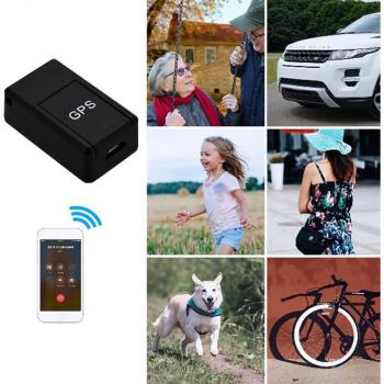 Compact GPS Tracking Device