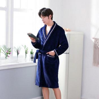 Robes d'intérieur homme : flanelle épaisse, poches pratiques
