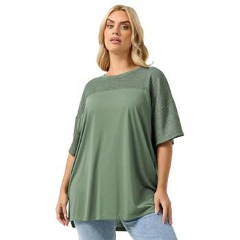 Women’s Oversized Green Fabric Tee – Size 20