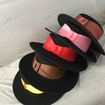 Sombrero Formal de Lana con Banda de Cinta