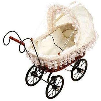 Antiker Puppenwagen von Small Foot, Rattan, für Kinder ab 3 Jahren, inkl. Wäsche