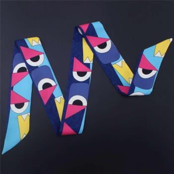 Pañuelo de Seda Monstruoso para Mujer