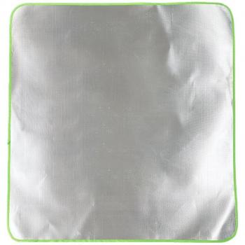 Tapis de protection thermique pour pelouse