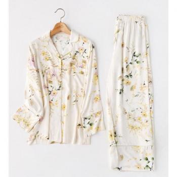 Ropa Nocturna Floral Otoño