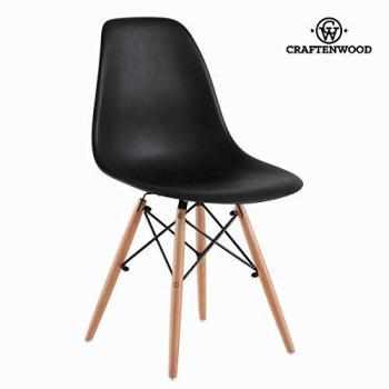 Sedia Craftenwood nera in abs con gambe in faggio