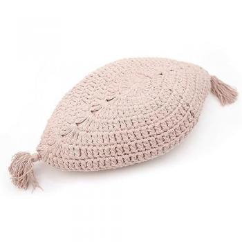 Pluma Bohemia: Almohada de Algodón Crochet en Rosa Nude