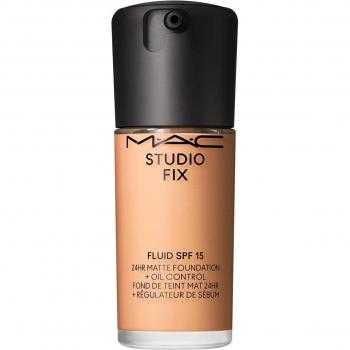 MAC Studio Fix Fluid SPF 15 Fondotinta 30 ml effetto seconda pelle
