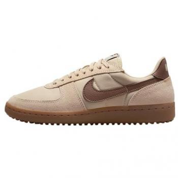 Foot Locker Field General Women’s Beige Track Shoes, Size 4