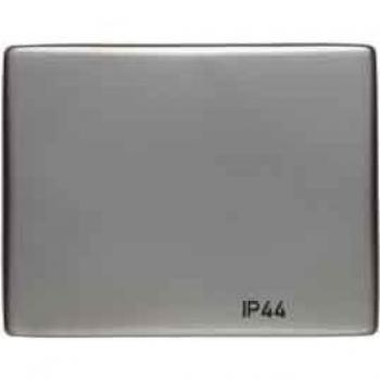 Berker – IP44 SCHUKO-Steckdose mit Edelstahl-Klappdeckel