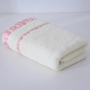Serviettes de plage en tissu éponge