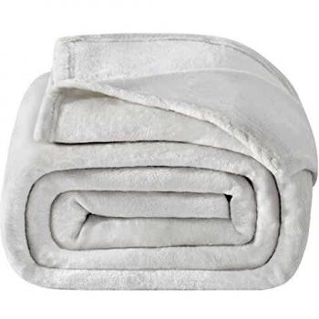 WAVVE Super Warm White Microfiber Flannel Throw (150x200cm)