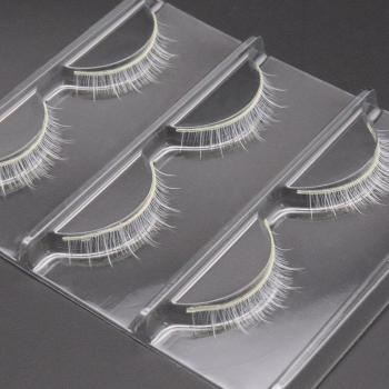 Cils Longs Naturels