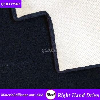 Protection de cockpit Mitsubishi Pajero 2007 – Tapis et coussin