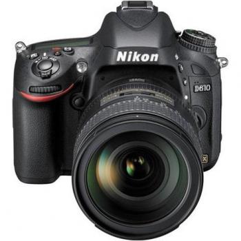 D610 Nikon con obiettivo zoom 28‑300 mm f/3.5‑5.6 G ED VR e scheda 32 GB