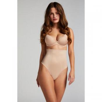 String sculptant taille haute Hunkemöller en beige