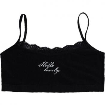 Ropa interior de encaje para adolescentes