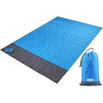 Manta Ligera y Compacta para la Playa