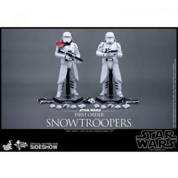 Hot Toys MMS323 – First Order Snowtrooper Officer & Troops 30 cm, Multi‑Color Edition