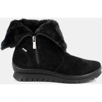 WinterShield Black Suede Booties – Women's 7