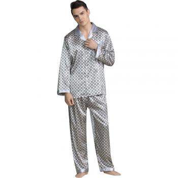 Pijama de servicio a casa