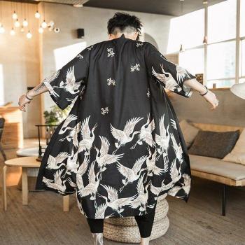 Kimono Yukata con Diseño Samurai