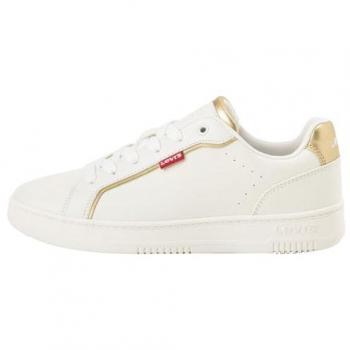 Carrie Trainer Blanca Levi’s