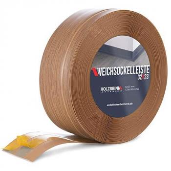 Selbstklebende PVC‑Sockelleiste Holzbrink – 32x23 mm, 500 cm Rolle, Eiche Hell