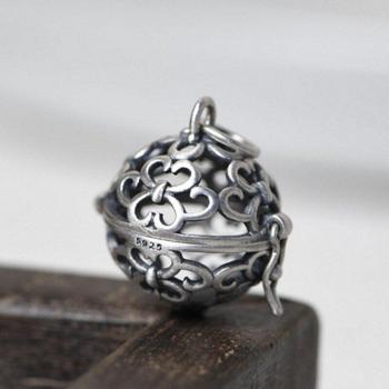 V.YA 925 Sterling Silver Vintage Thai Silver Lotus Pendant Necklace