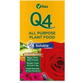 Vitax 1kg Soluble Feed Q4 Premium