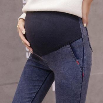 Pantalon femme enceinte 968 – denim délavé, coupe crayon, élasticité maximale