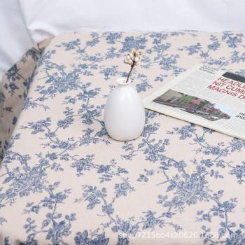 Cubremesa Estampado Florero 2026