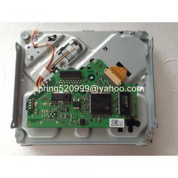 VW Tiguan CD Mechanism (18D 035 181B)