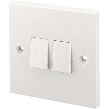 Dencon 10A dubbele schakelaar (2‑weg) – BS3676 One Size, wit