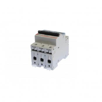 Interruttore Magnetotermico 20A 3 Poli 400V