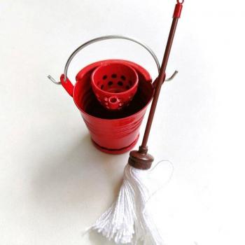 Miniature Dollhouse Cleaning Tools