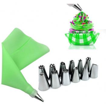 Silicone Cake Decorating Bag with 12 Nozzles