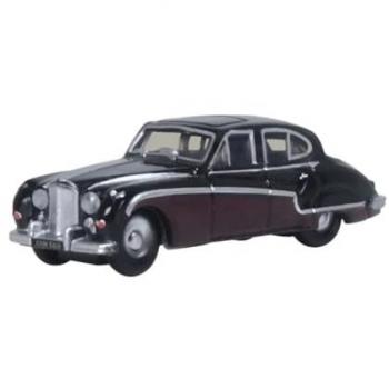 Imperial Maroon Black Jaguar Mk8/9