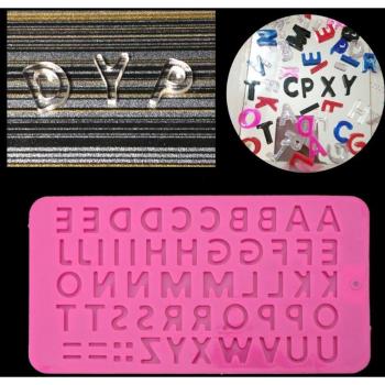 Bac à glaçons alphabet en silicone