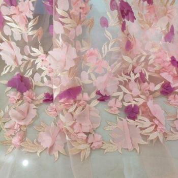 Tissu de créateur à motifs floraux en mousseline