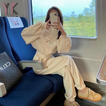Sweat-shirt à capuche beige pour femmes