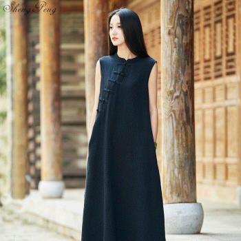 Leichtes Sommerkleid im chinesischen Stil