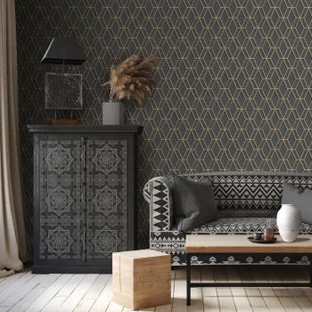 Papel pintado de Dutch Wallcoverings en negro y dorado con diseño geométrico hexagonal