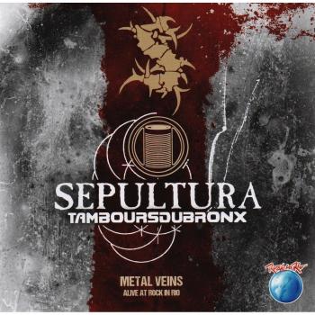 Metal veins alive at rock in Rio & les Tambours du Bronx