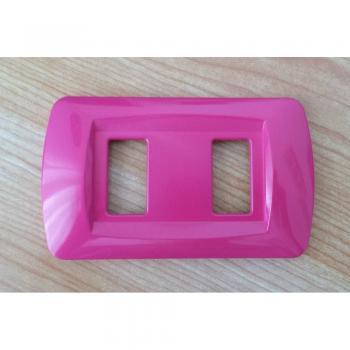 Plaque Fuchsia Série Magic pour Bticino