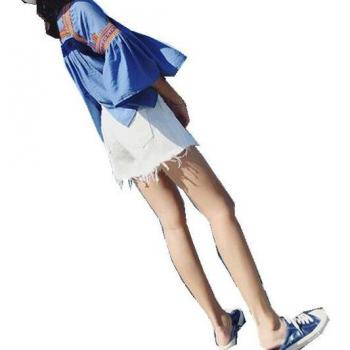 Loose Fit Raw Edge Ripped Wide Leg Maternity Denim Shorts for Pregnant Women