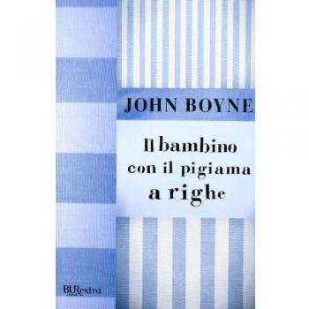 Il bambino con il pigiama a righe