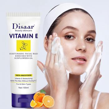 Kuankuanbao Disaar Nettoyant Énergisant à la Vitamine E A