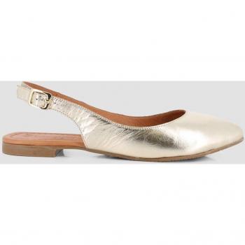Elegancia Dorada: Zapatos para Bailarinas